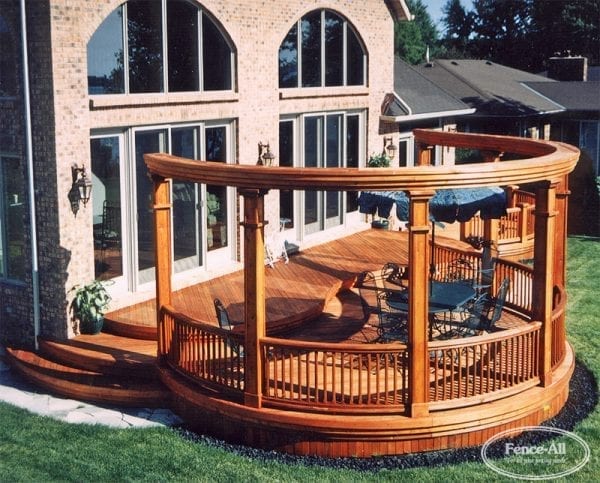curved cedar sun deck