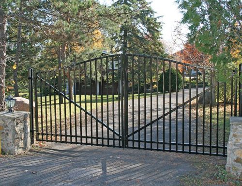 What are the material choices for Estate Gates?