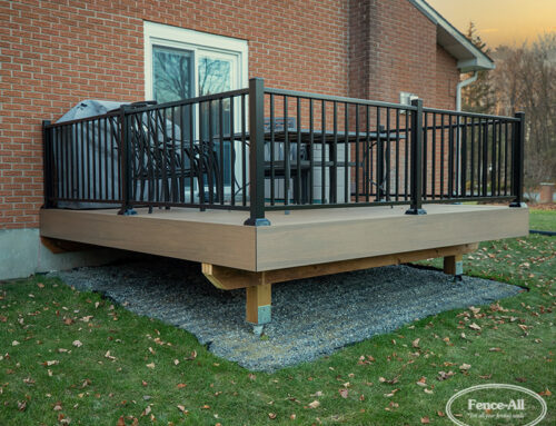 Est-ce qu’une terrasse en PVC cellulaire a le même cadre qu’une terrasse en bois ?