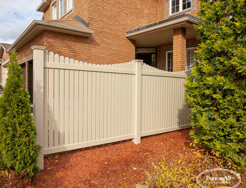 What are the pros and cons of Vinyl/PVC fences?